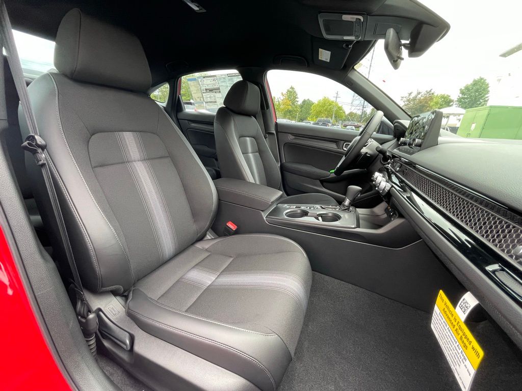 2025 Honda Civic Sport 31