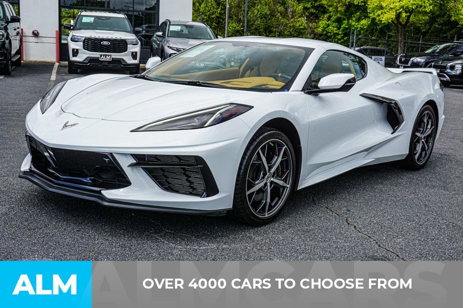 2020 Chevrolet Corvette Stingray 3LT photo 2