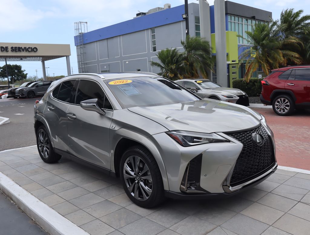 Thumbnail: 2022 Lexus UX - 3
