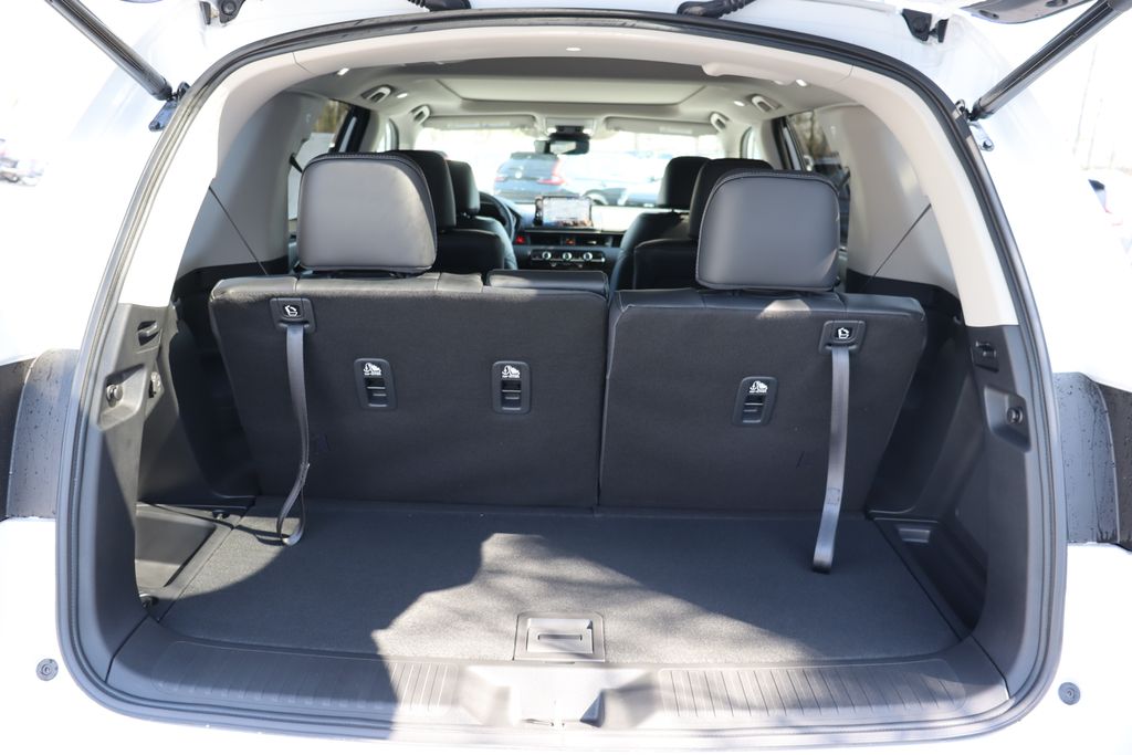 2025 Honda Pilot Touring 14