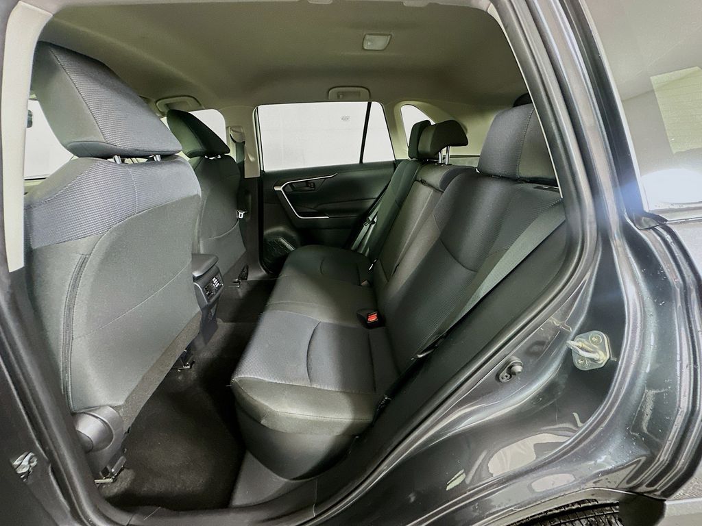 Thumbnail: 2025 Toyota RAV4 - 24