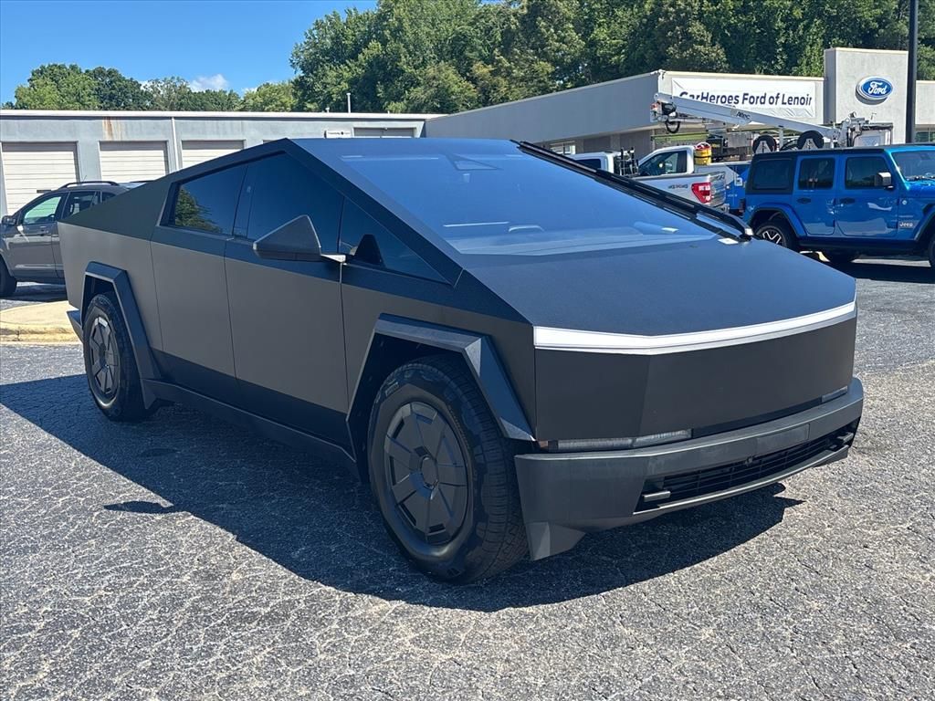 Black 2025 Tesla Cybertruck Crew Cab AWD Pickup Truck All-Wheel Drive 1-Speed Automatic