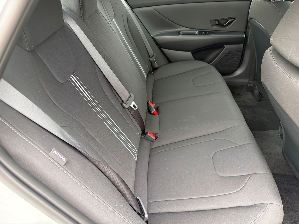 New 2026 White Hyundai SEL Sport image 16