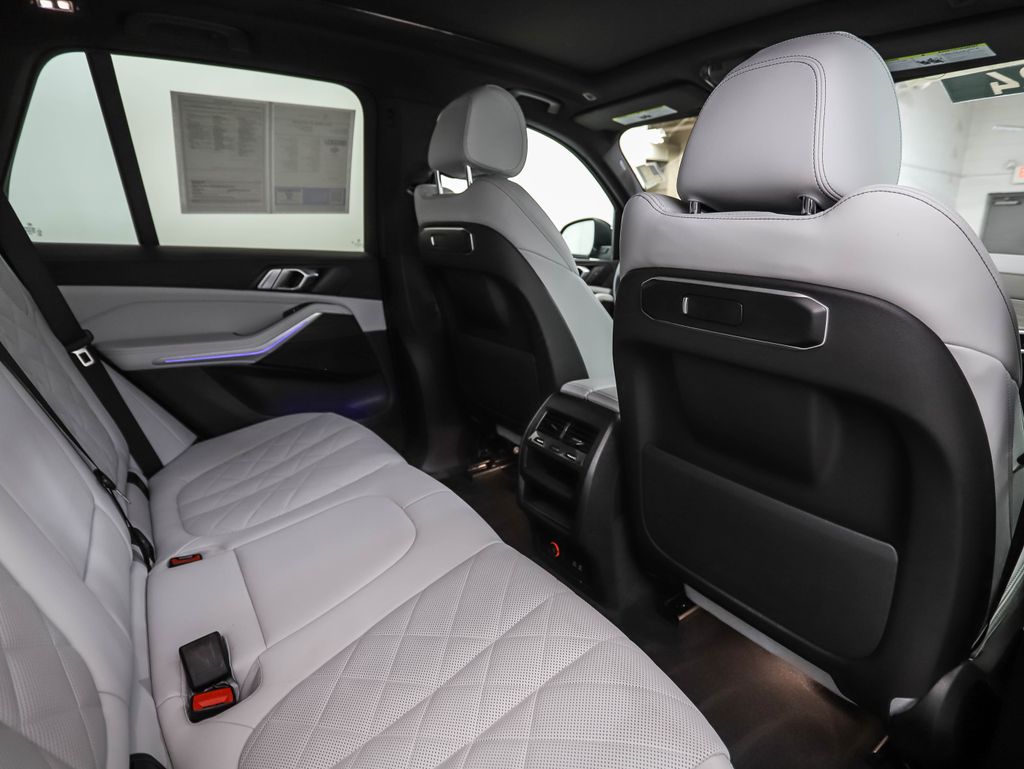 Thumbnail: 2024 BMW X5 - 26