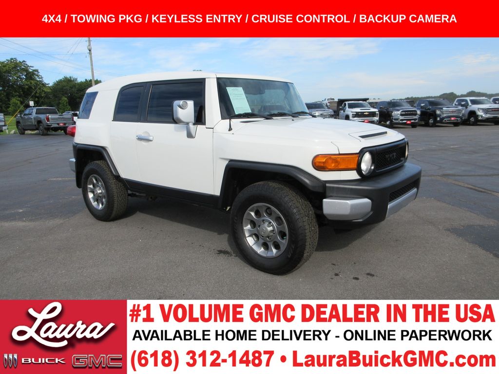 Iceberg 2011 Toyota FJ Cruiser SUV / Crossover Four-Wheel Drive 5-Speed Automatic