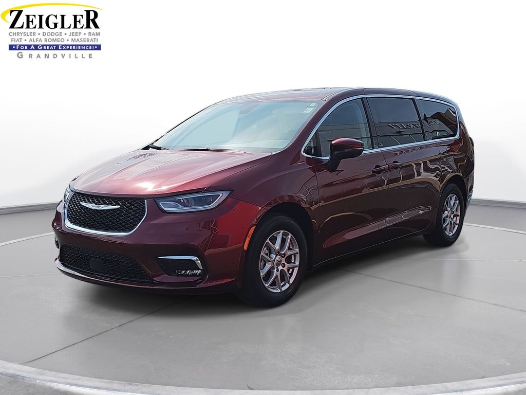 2023 Chrysler Pacifica Touring L FWD