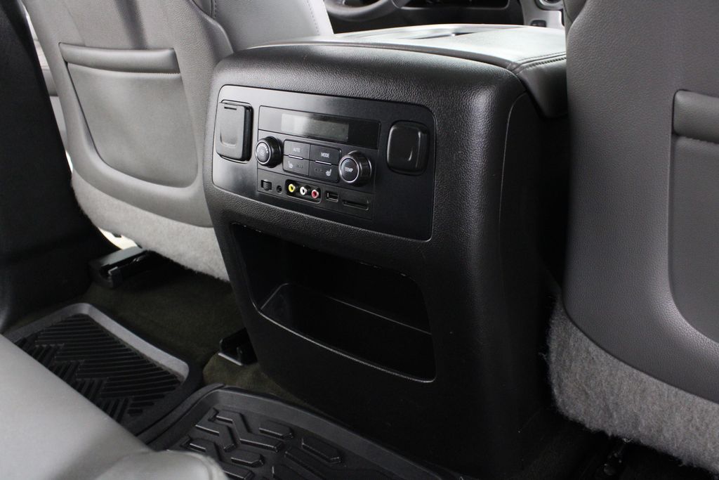 Used 2015 Chevrolet Suburban for sale in 