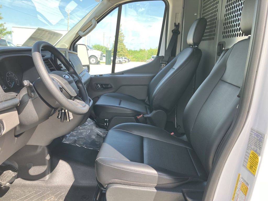 2024 Ford Transit photo 12