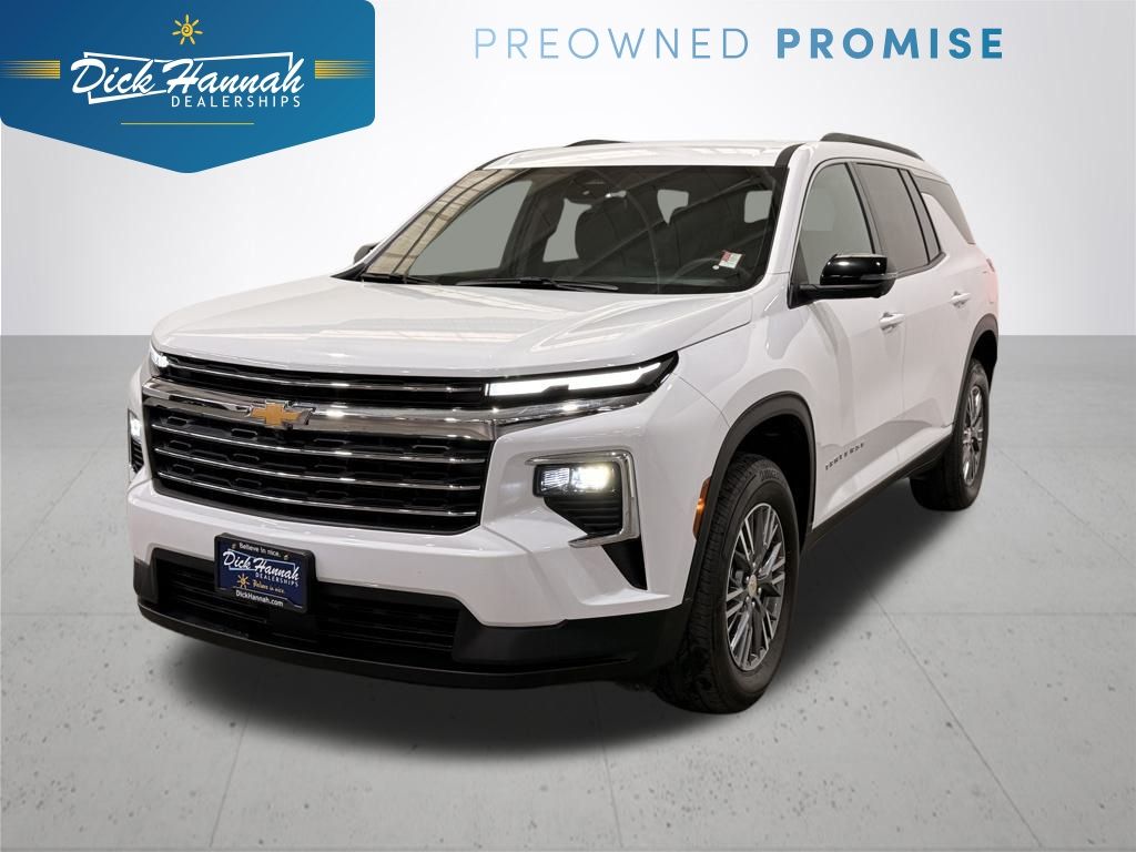 2024 Chevrolet Traverse LT