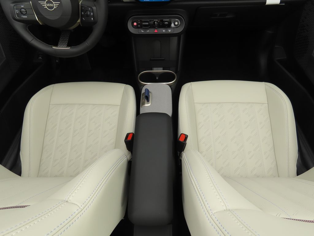 Thumbnail: 2025 MINI Cooper Convertible - 24