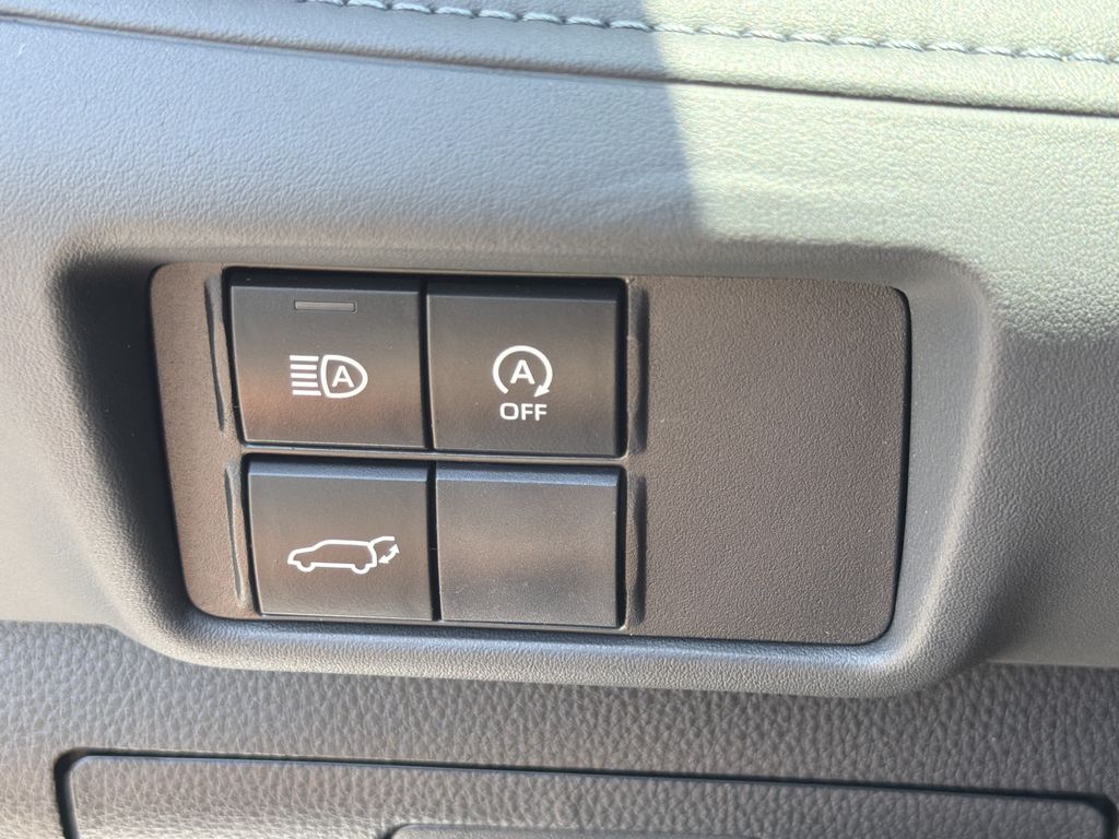 Used 2024 Toyota Highlander SUV