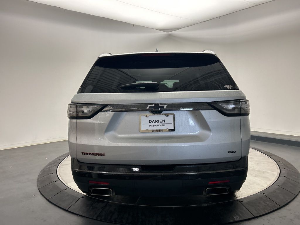 Thumbnail: 2021 Chevrolet Traverse - 4