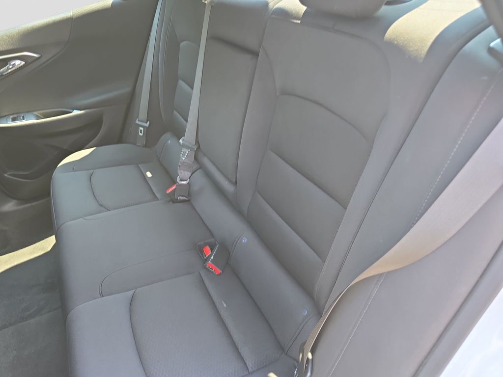 Used 2025 Chevrolet Malibu Sedan