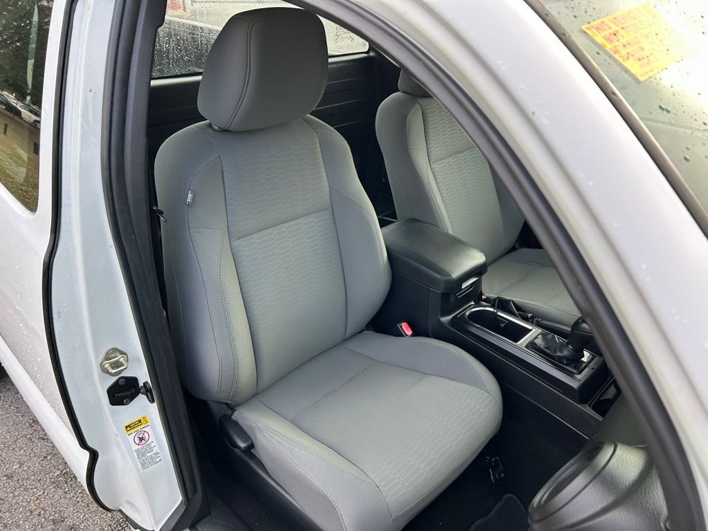 Thumbnail: 2017 Toyota Tacoma - 14