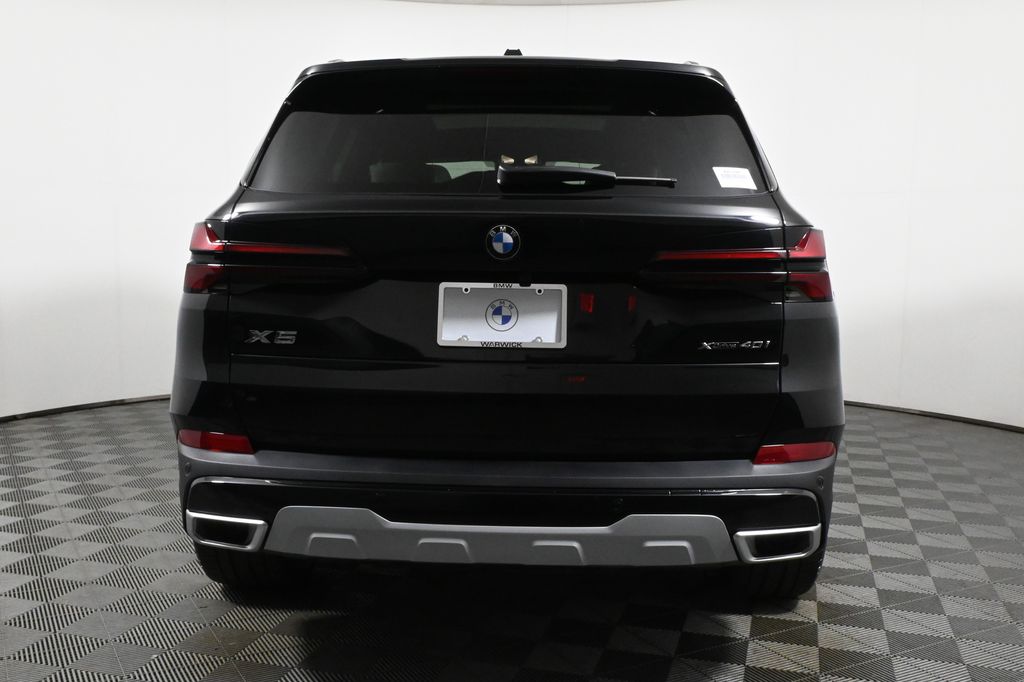 Thumbnail: 2026 BMW X5 - 6