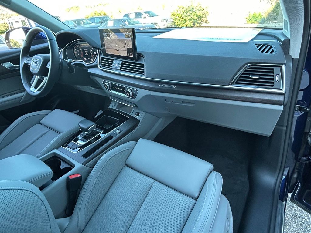 New 2025  Audi 45 S line Prestige image 48