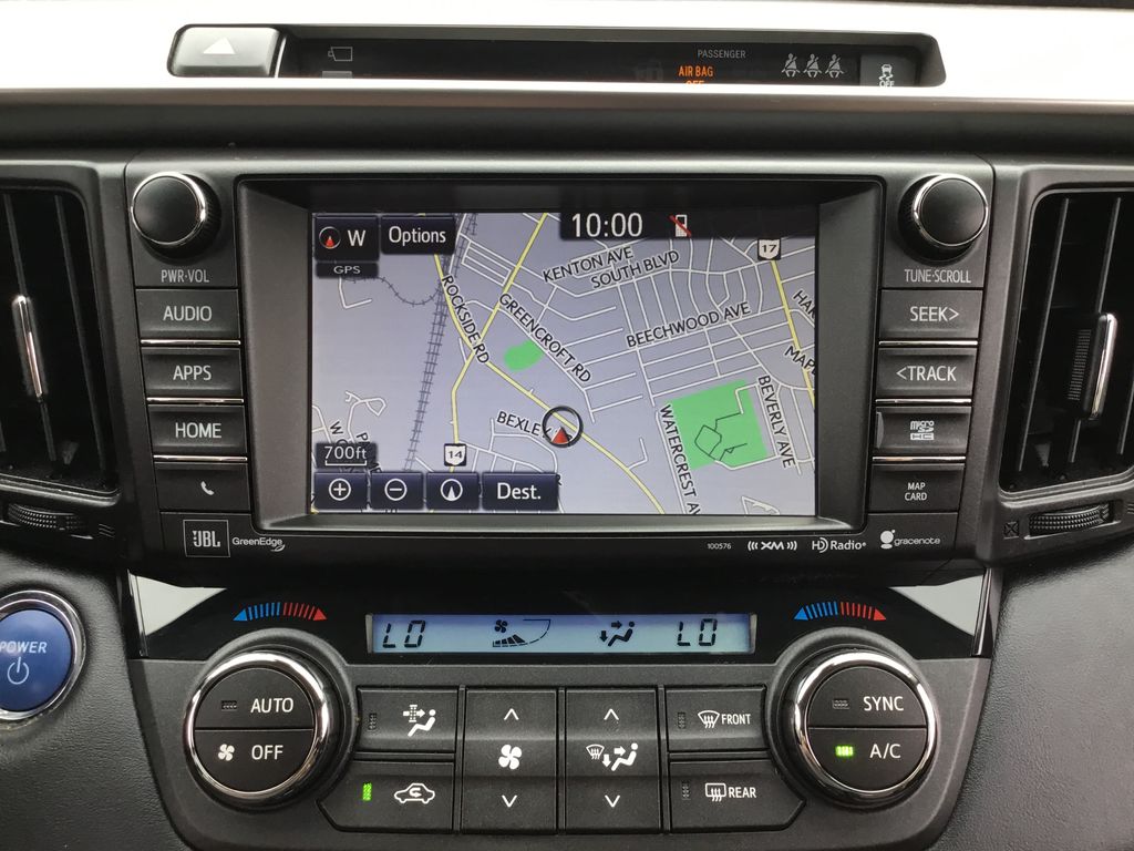 Thumbnail: 2017 Toyota RAV4 - 20
