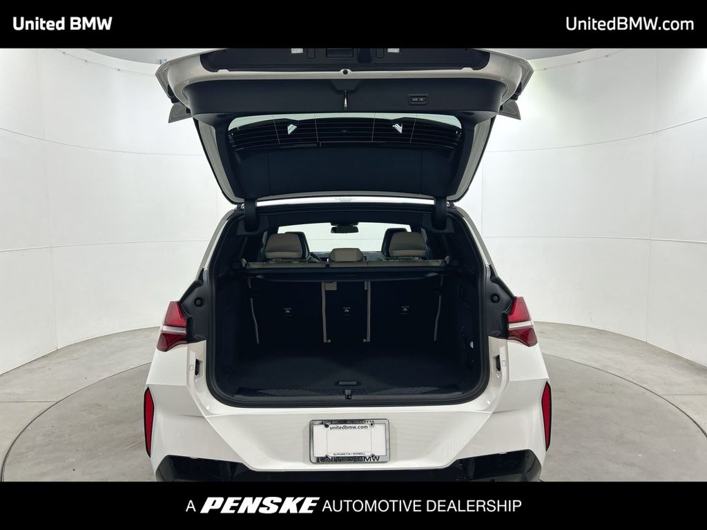 Thumbnail: 2026 BMW X3 - 22