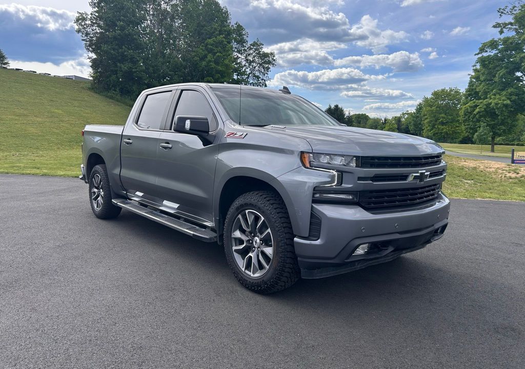 Gray (Satin Steel Metallic) 2021 Chevrolet Silverado 1500 RST Crew Cab 4WD Pickup Truck Four-Wheel Drive Automatic