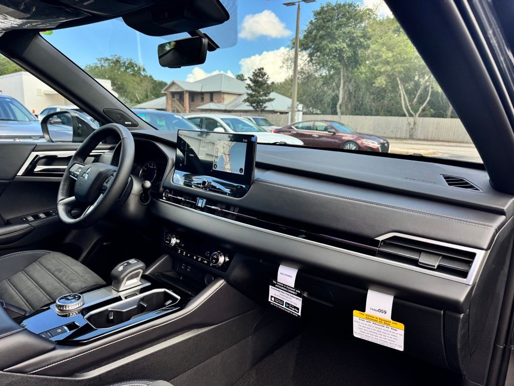 New 2026 Mitsubishi Outlander SUV