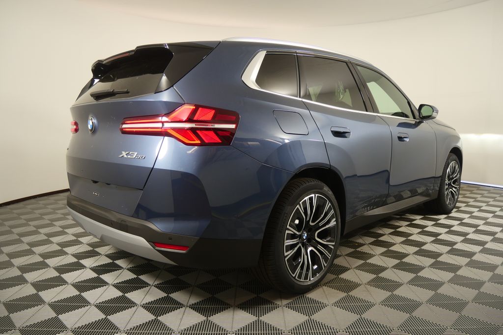 Thumbnail: 2026 BMW X3 - 3