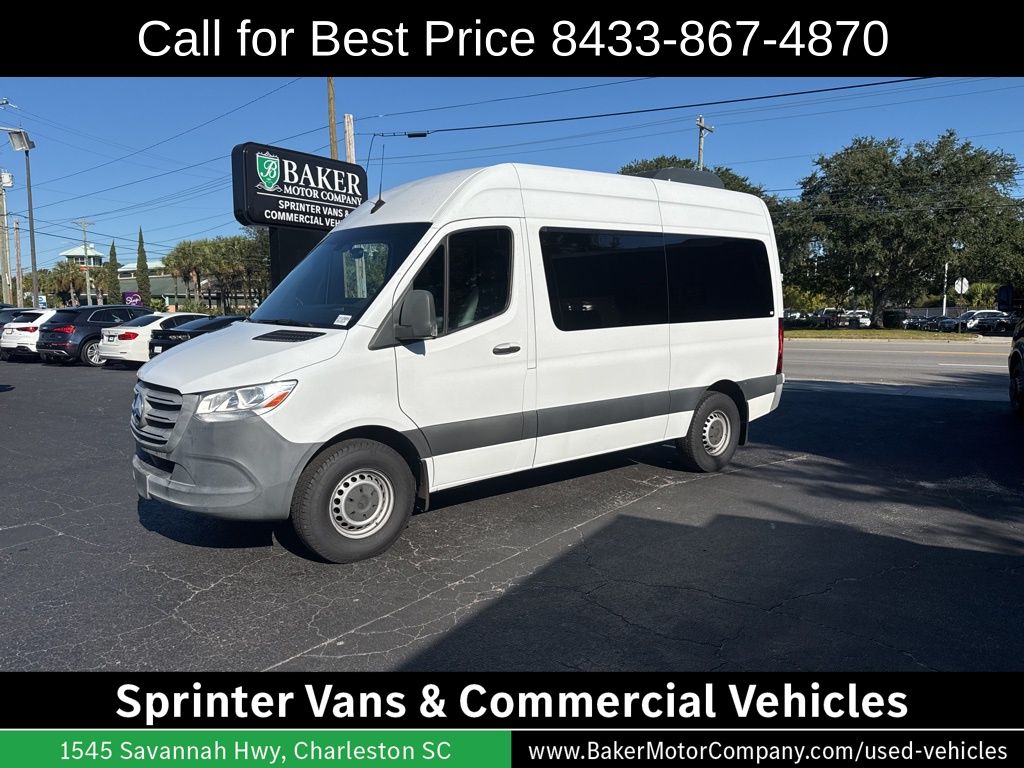 2022 Mercedes-Benz Sprinter 1500 144 High Roof Passenger Van RWD