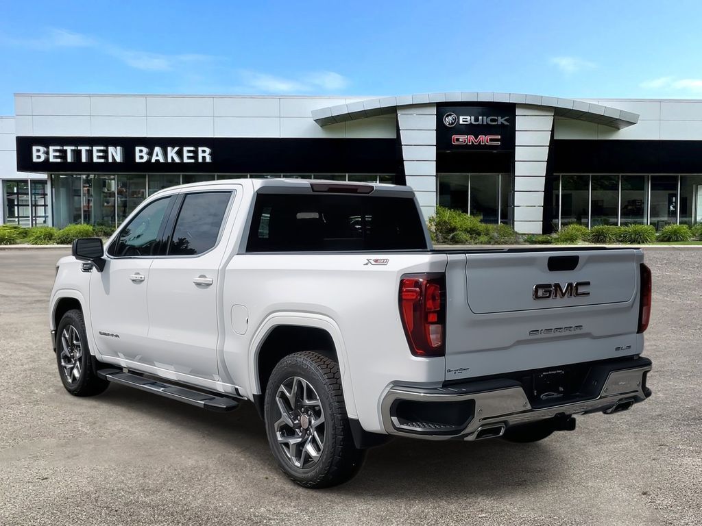 2024 GMC Sierra 1500 SLE 5