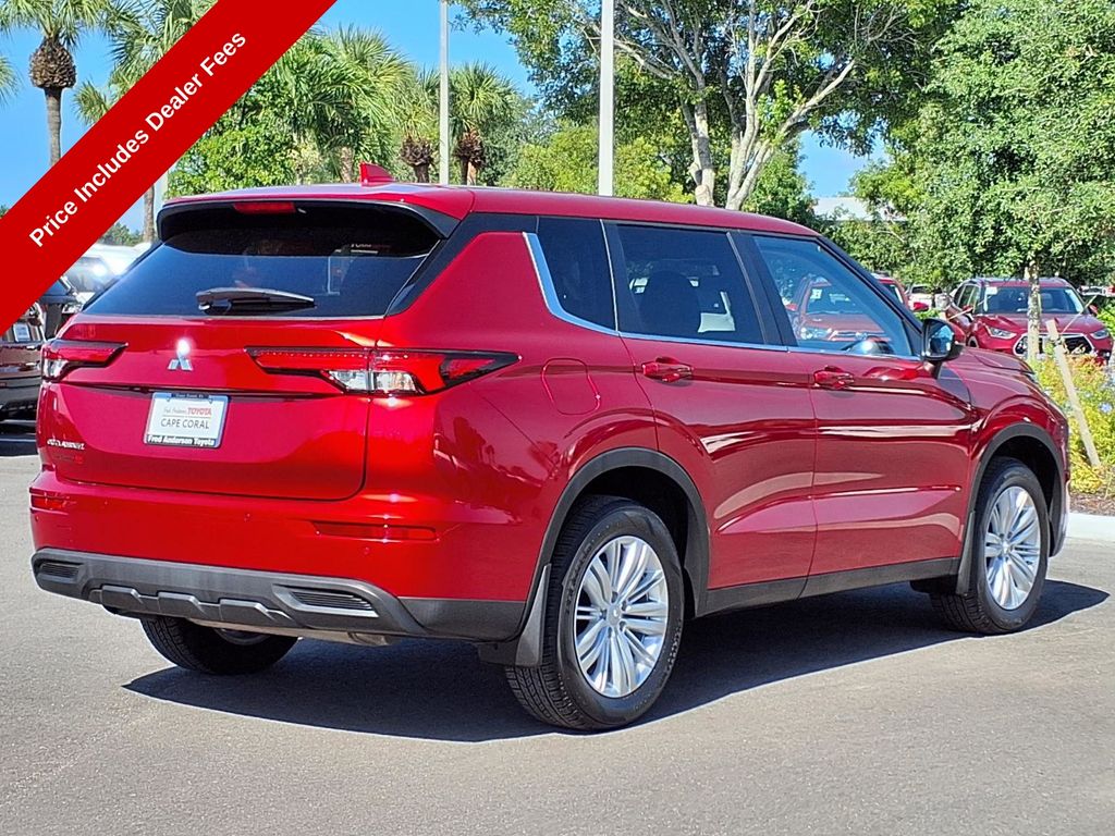 Used 2024 Mitsubishi Outlander SUV