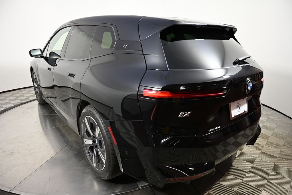 Thumbnail: 2026 BMW iX - 3