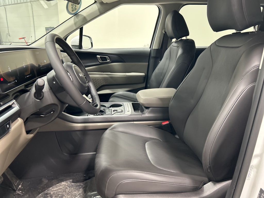 new 2026 Kia Carnival car, priced at $39,765