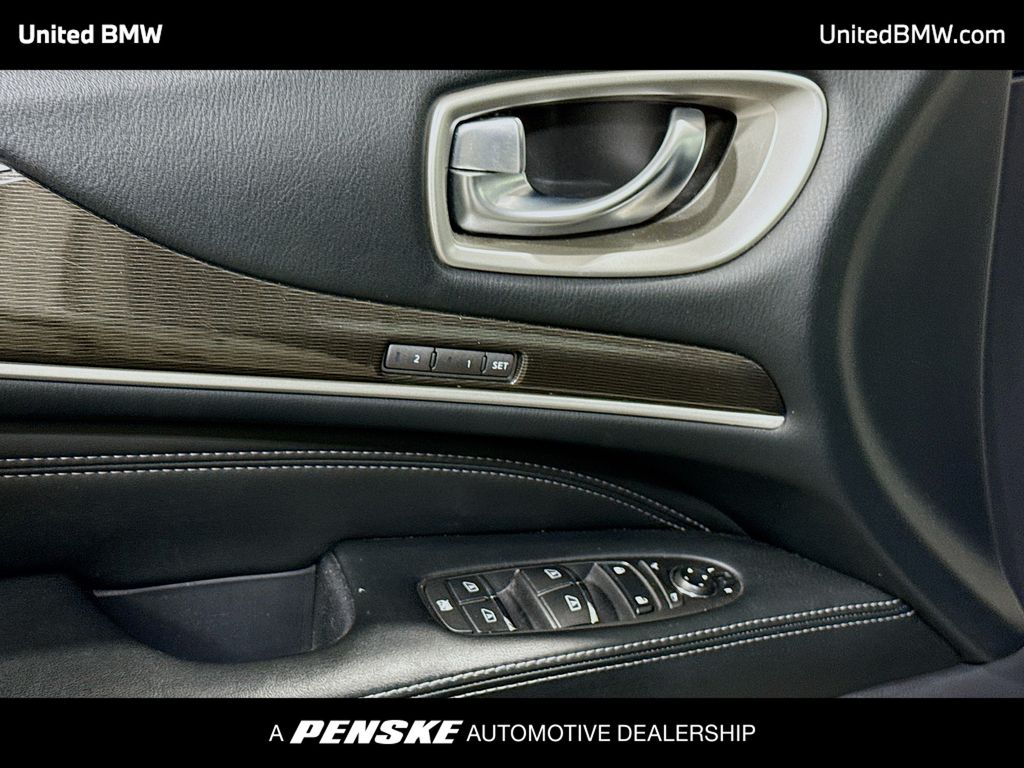 Thumbnail: 2016 INFINITI QX60 - 3