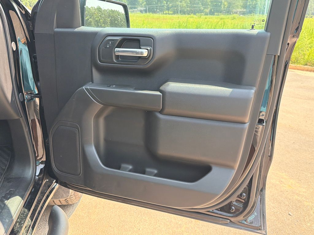 Used 2025 Black Chevrolet Custom Trail Boss image 34