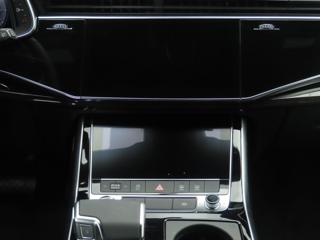 Thumbnail: 2025 Audi Q7 - 15