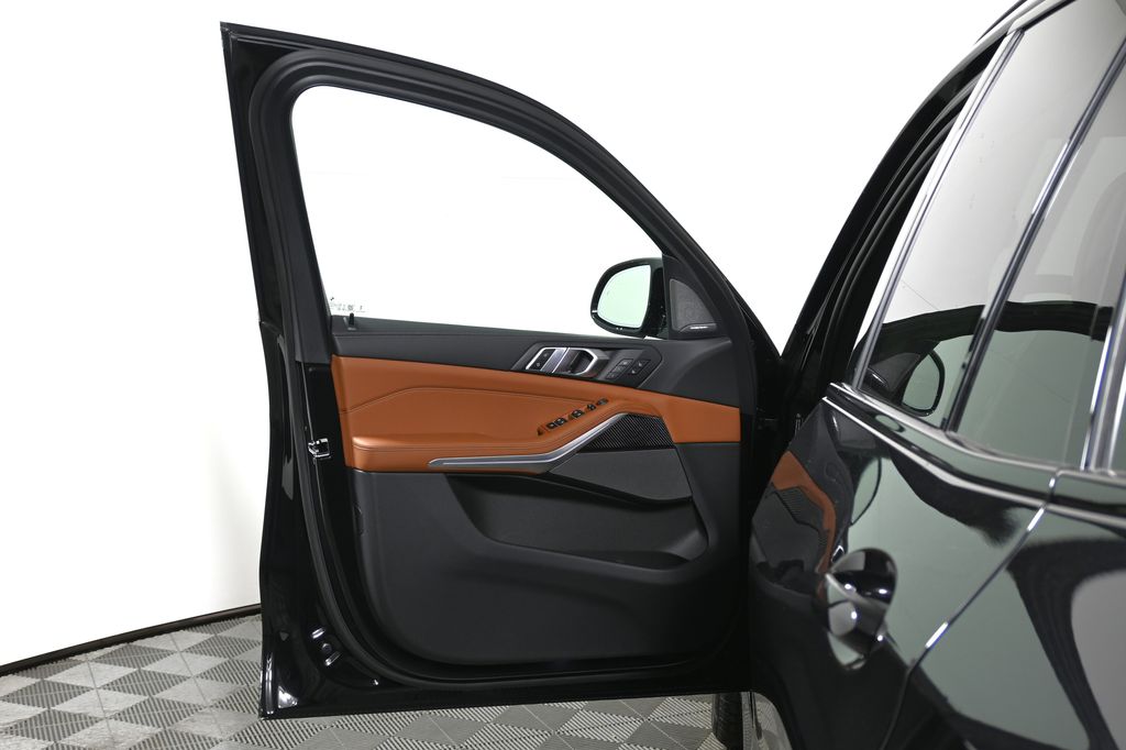 Thumbnail: 2026 BMW X5 - 28