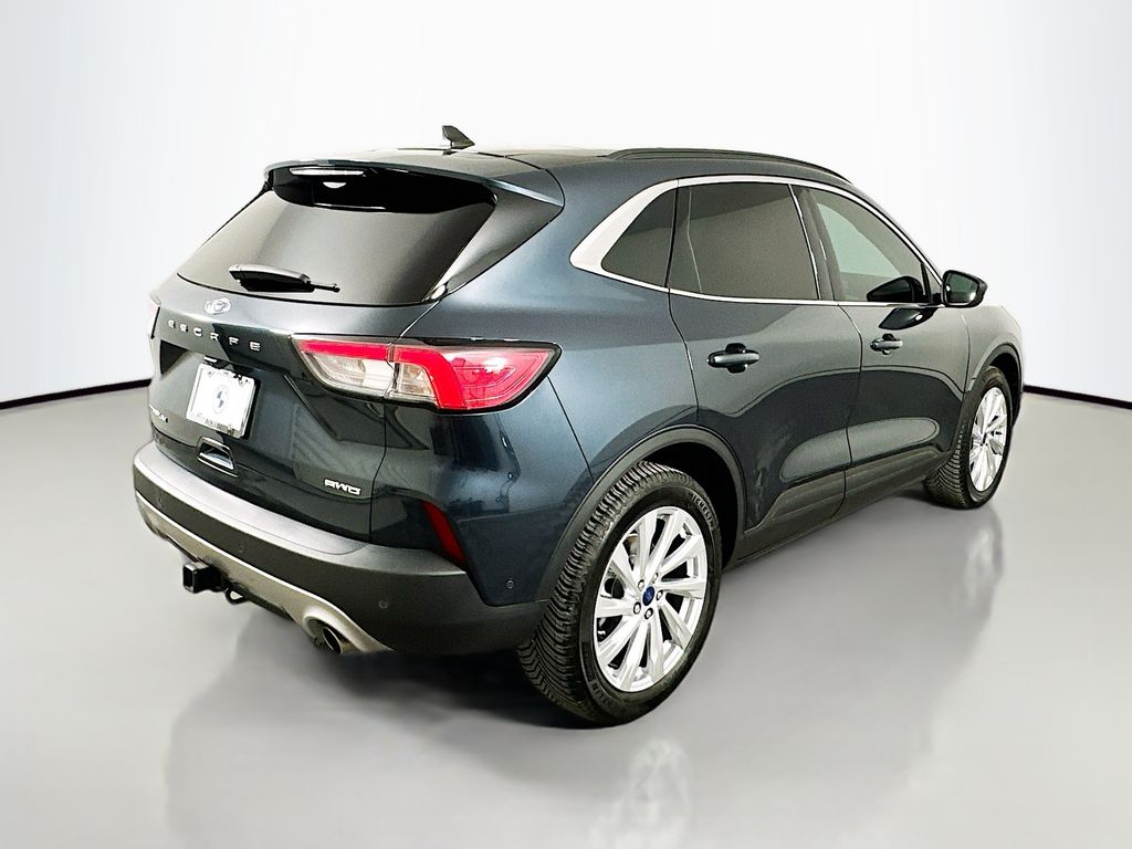 Thumbnail: 2022 Ford Escape - 5