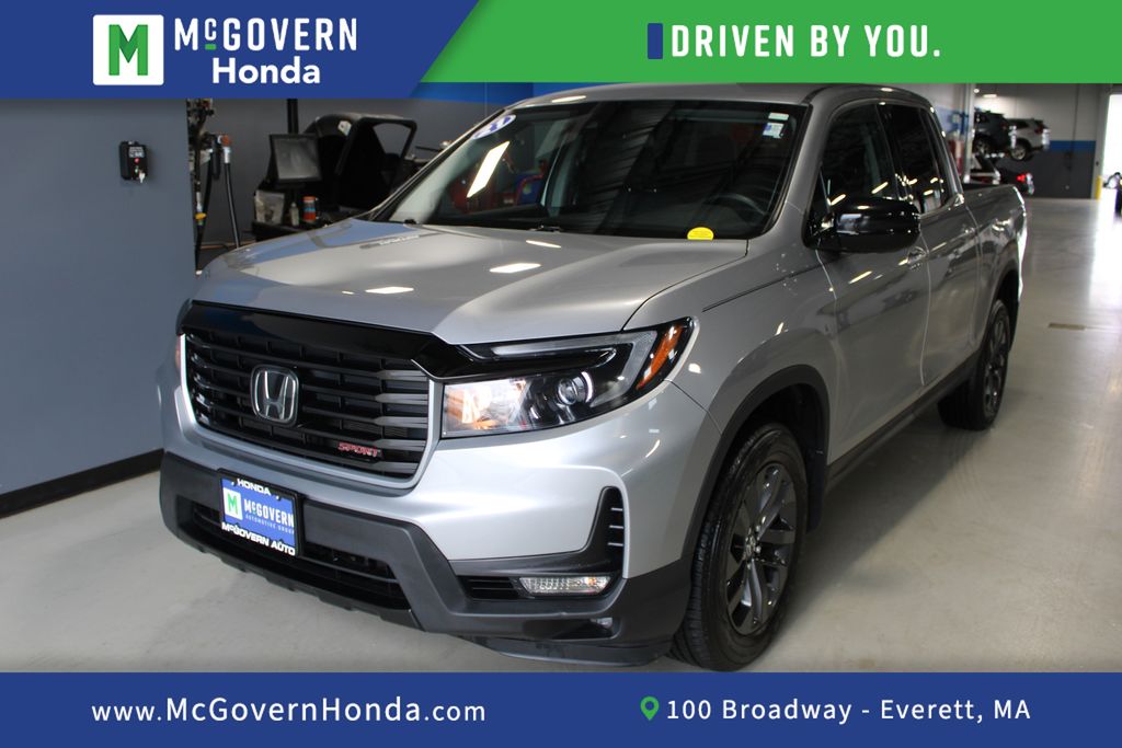 Lunar Silver Metallic 2021 Honda Ridgeline Pickup Truck All-Wheel Drive 9-Speed Automatic