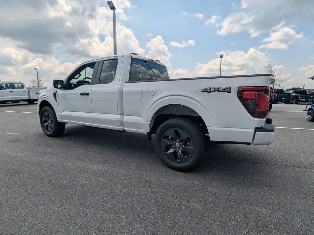 2025 Ford F-150 STX