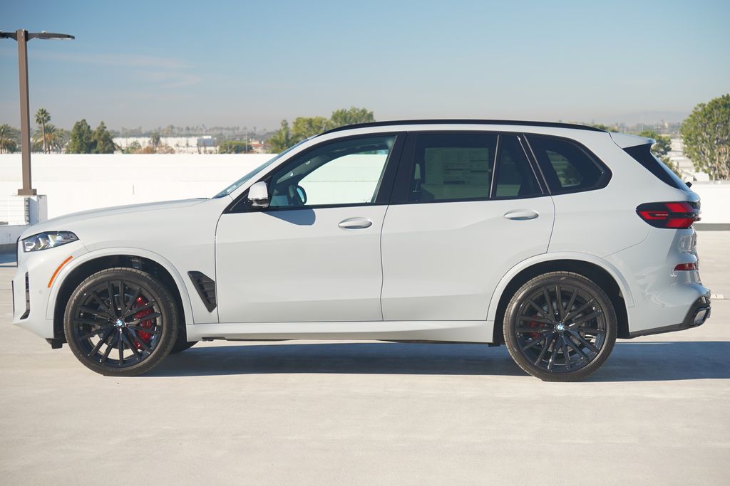 Thumbnail: 2026 BMW X5 - 4