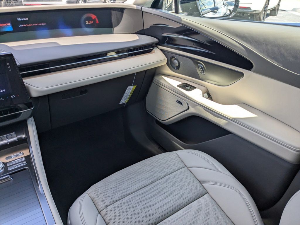 2025 Lincoln Nautilus Hybrid Reserve