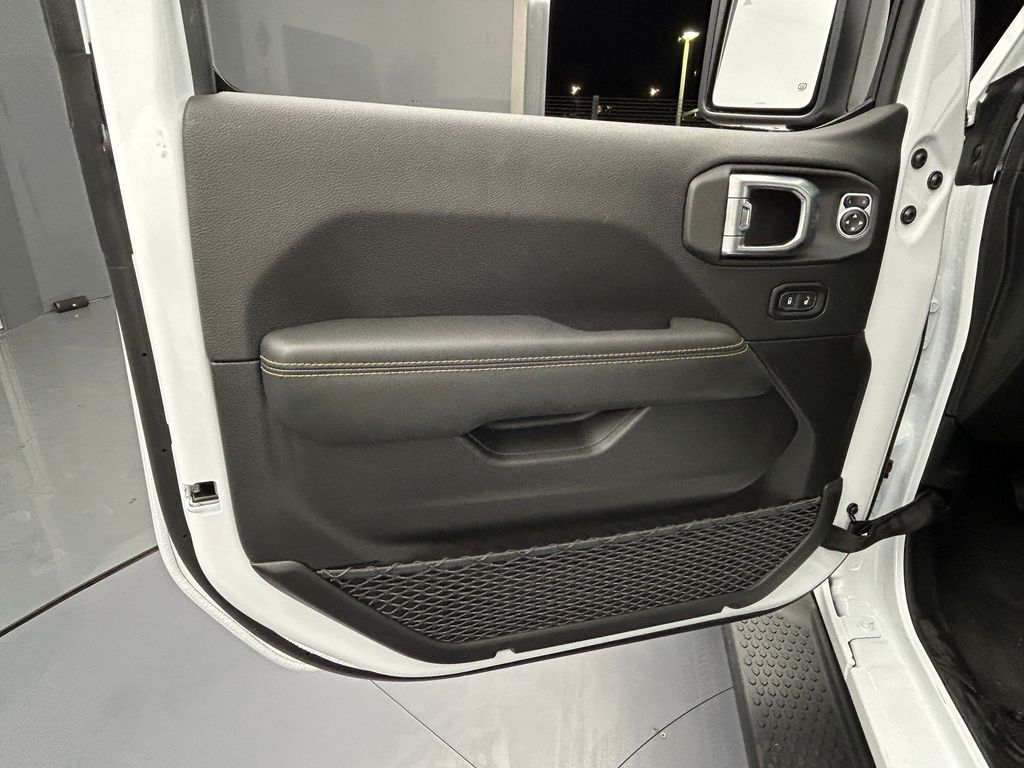 New 2026 Bright White Clearcoat Jeep Sahara image 14