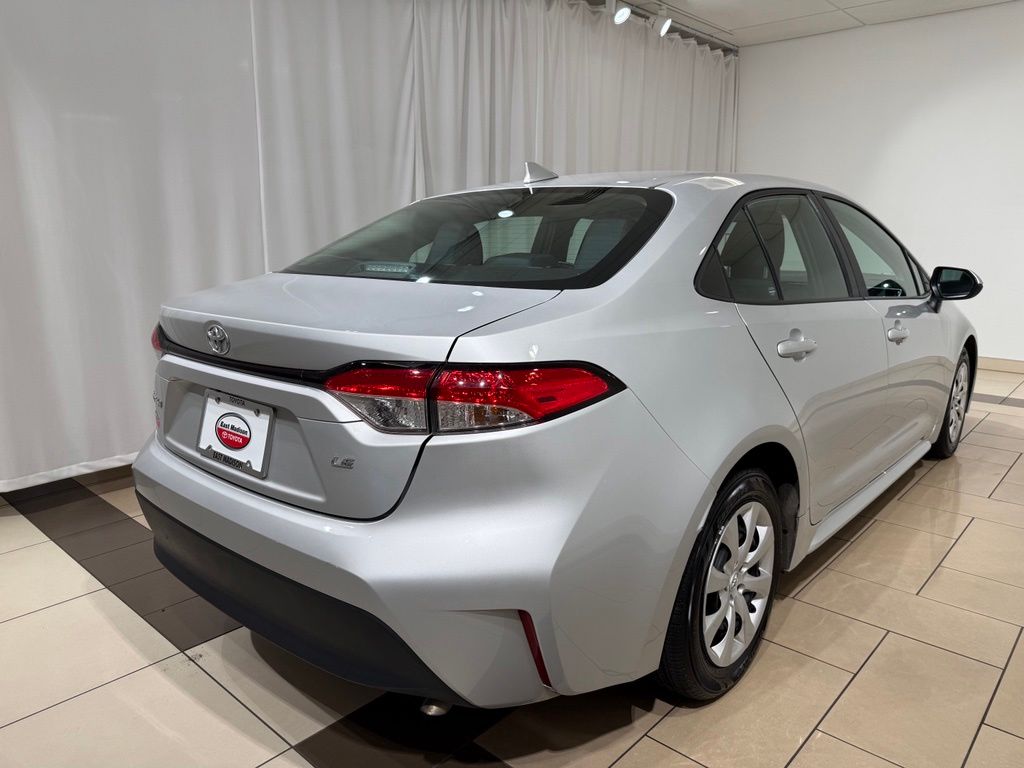 Thumbnail: 2024 Toyota Corolla - 5