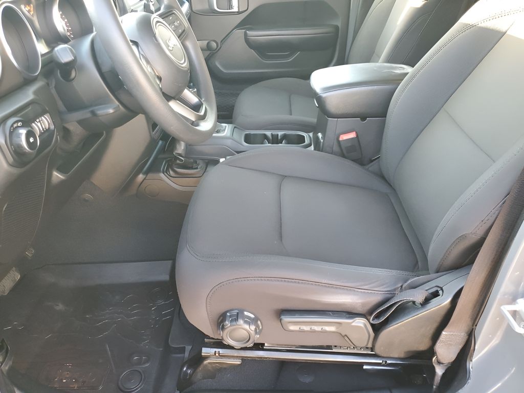 Used Car 2019 Jeep Wrangler  Unlimited Sport For Sale Under $25,000 In Austin, Texas