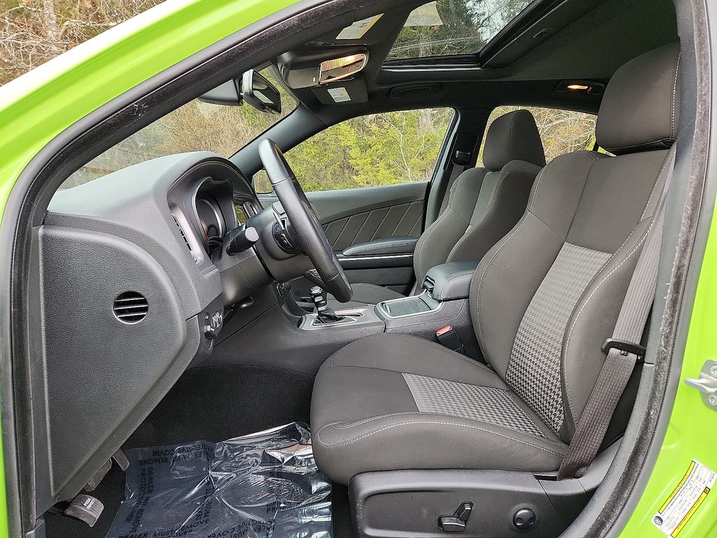 Thumbnail: 2023 Dodge Charger - 14