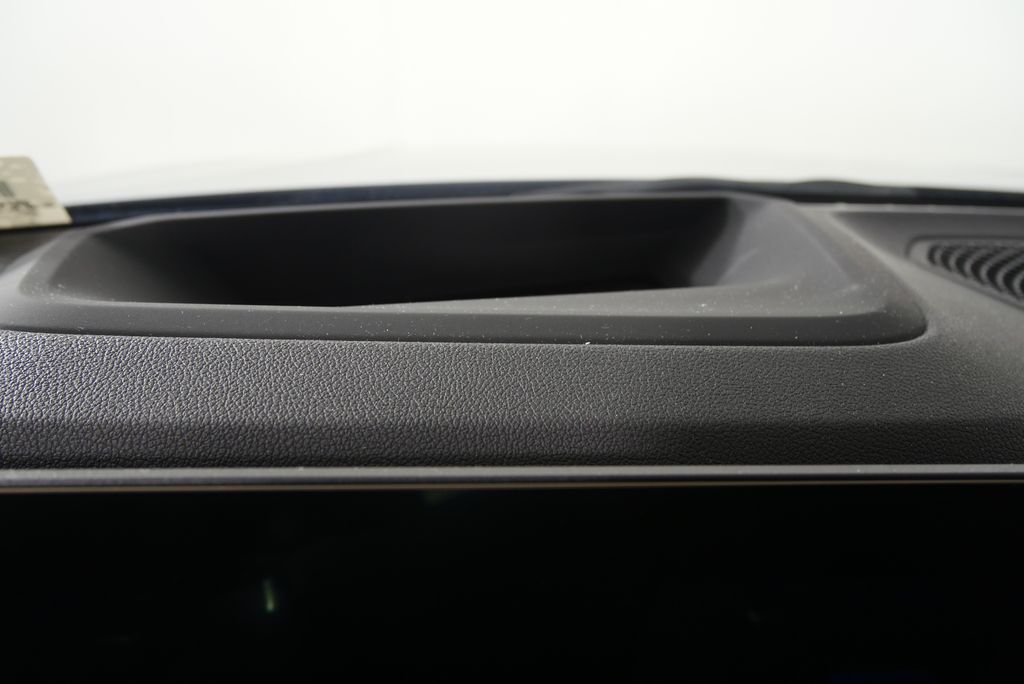 2024 BMW 3 Series 330i 21