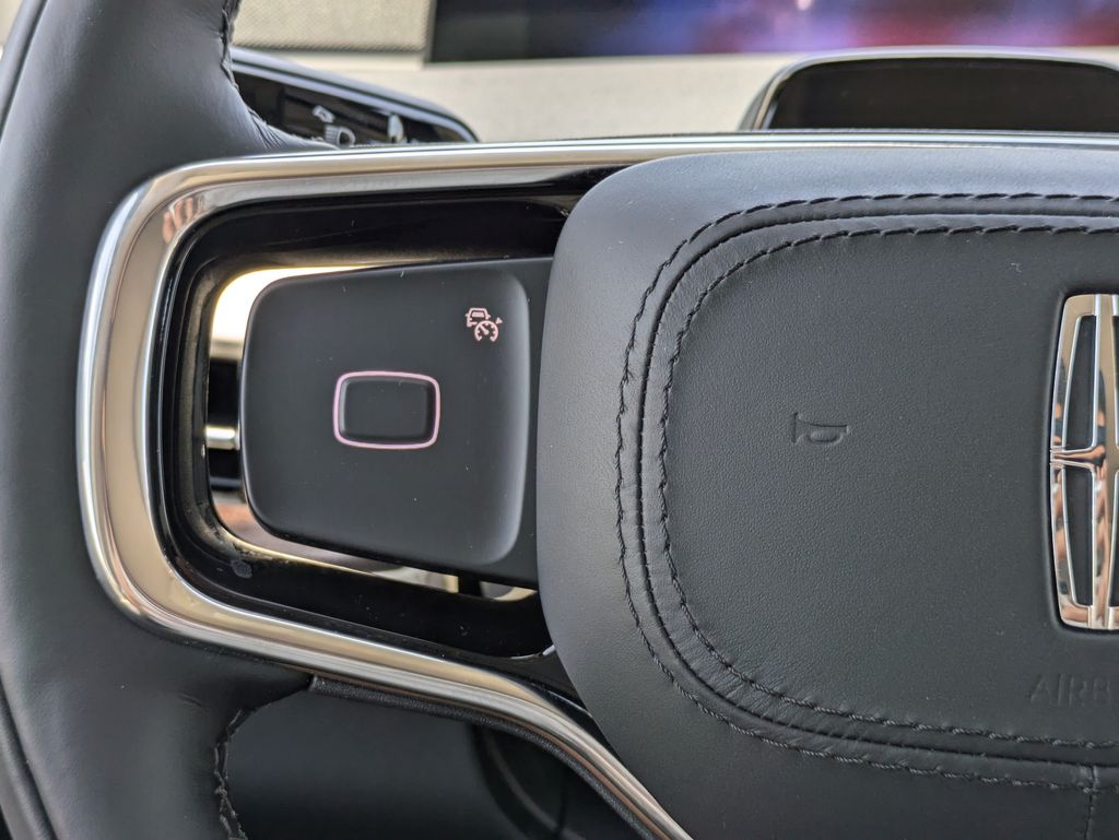 2027 Lincoln Navigator Reserve L