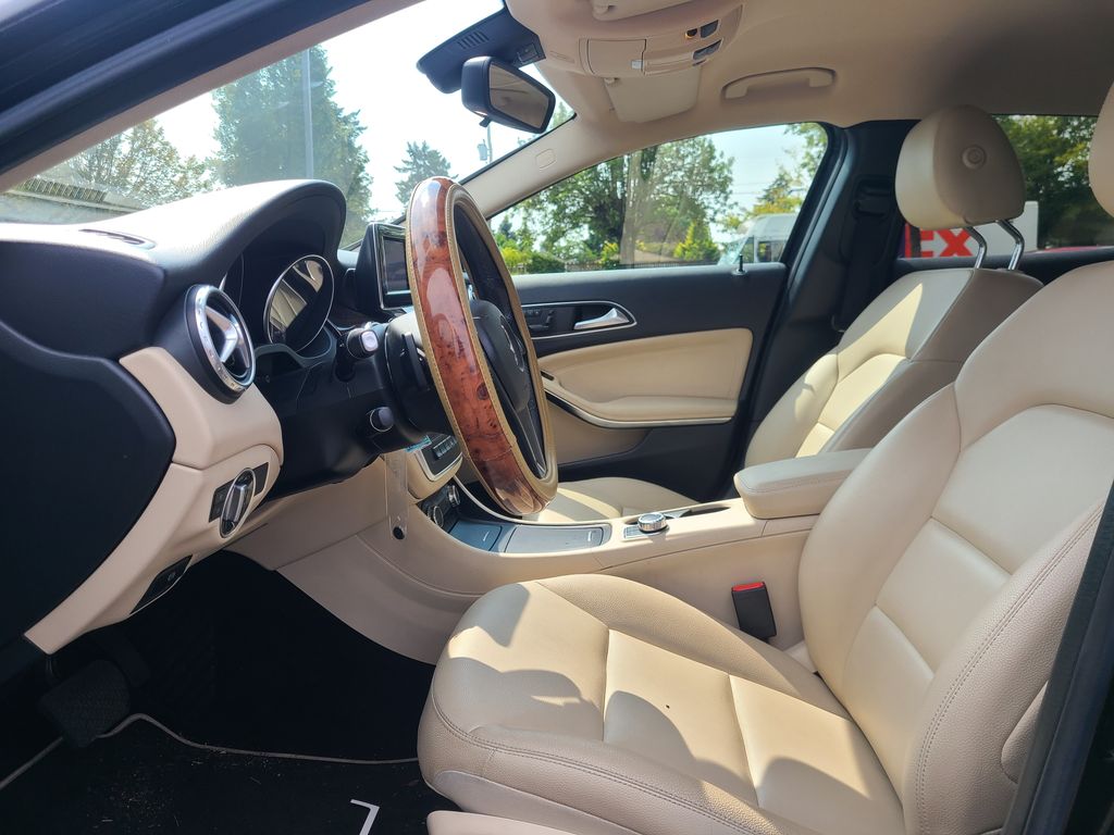 2015 Mercedes-Benz GLA GLA 250