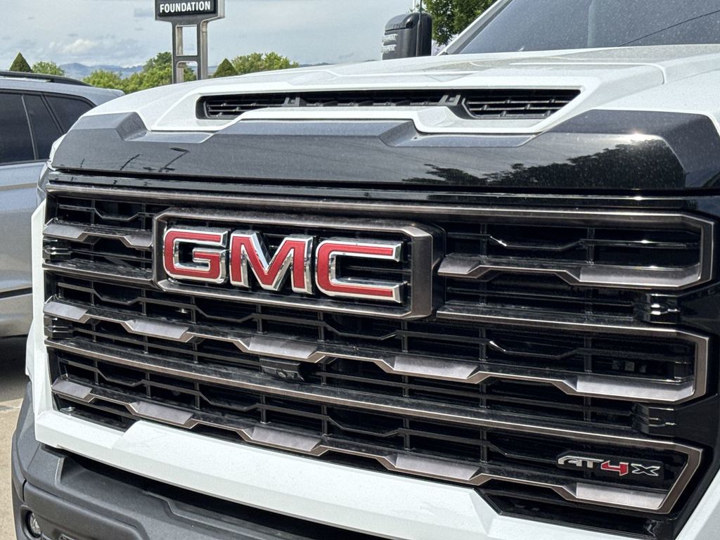 Used 2025 GMC Sierra 2500HD Truck