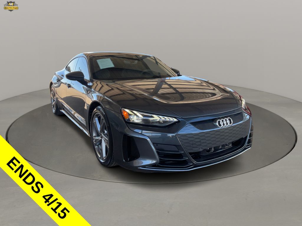 Daytona Gray Pearl Effect 2023 Audi e-tron GT quattro Premium Plus AWD Sedan All-Wheel Drive 1-Speed Automatic