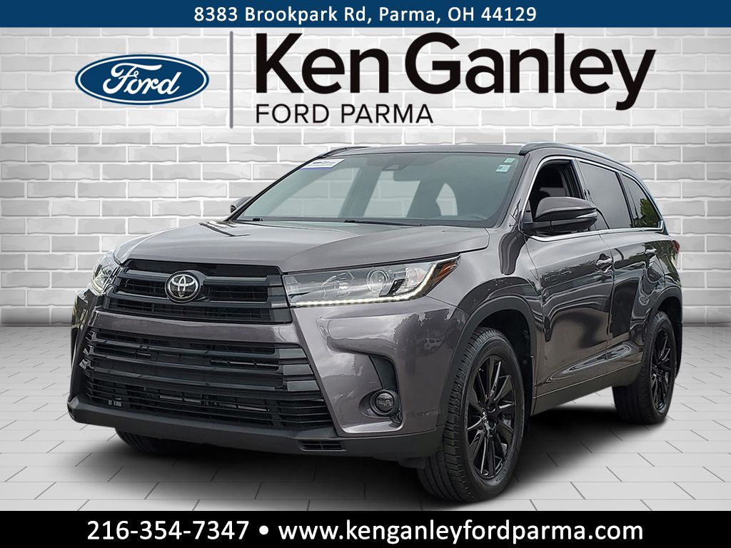 Predawn Gray Mica 2019 Toyota Highlander SUV / Crossover All-Wheel Drive 8-Speed Automatic