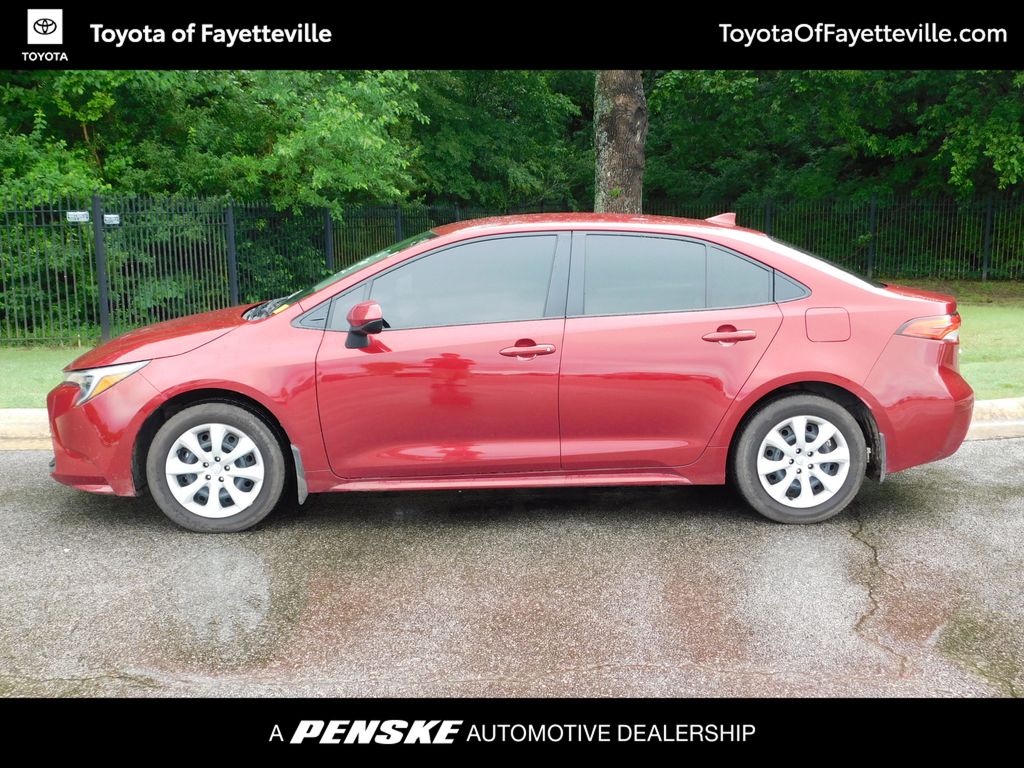2025 Toyota Corolla LE 2